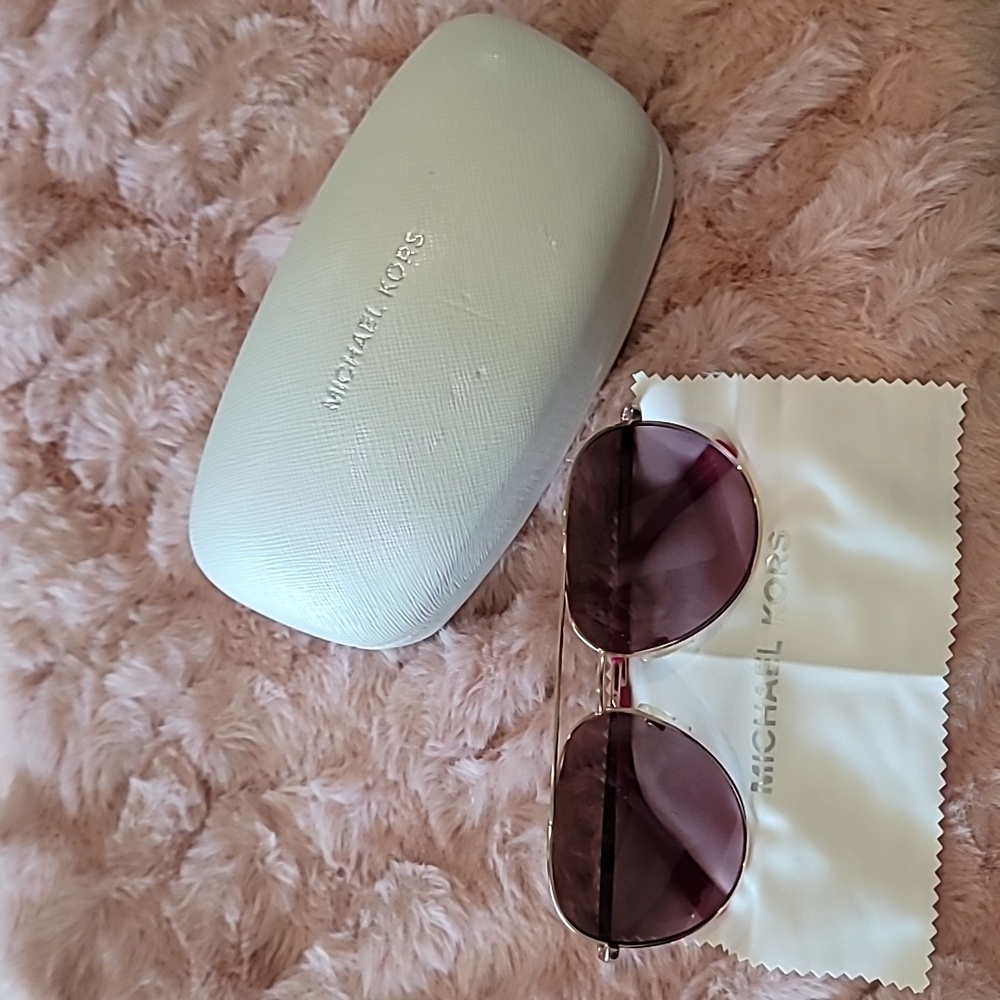 Michael Kors Rose-Tinted Aviator Sunglasses With Pink Arms - Picture 1 of 7